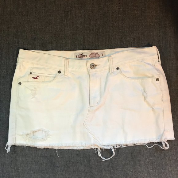 Hollister Dresses & Skirts - 👗 White Distressed Denim Mini Skirt 👗